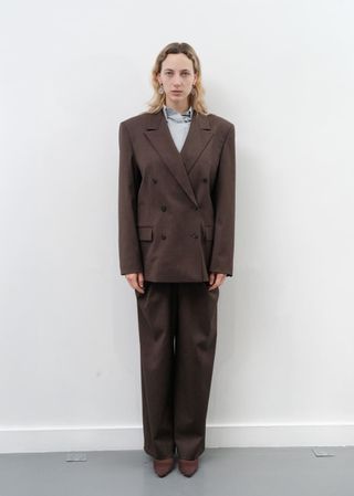 wide tuck pants, brown