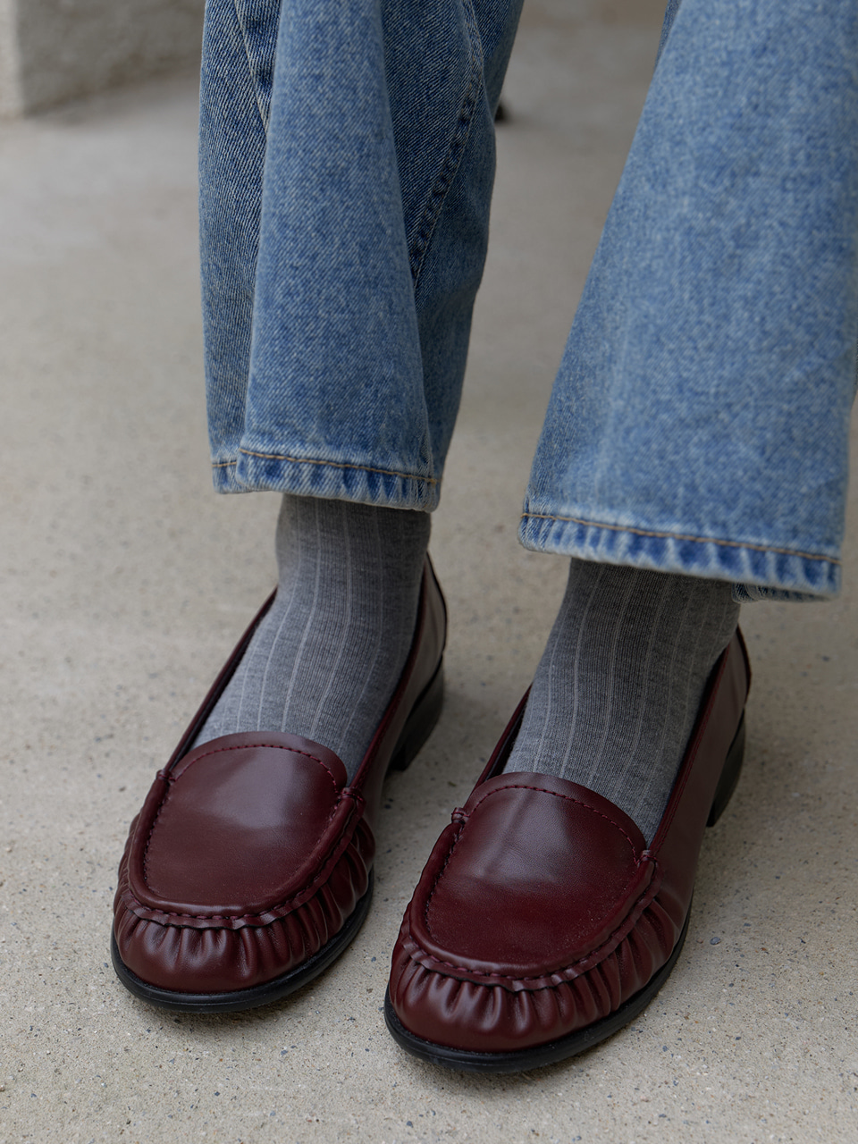 A SHIRRING LOAFER_BURGUNDY 사진 2/4