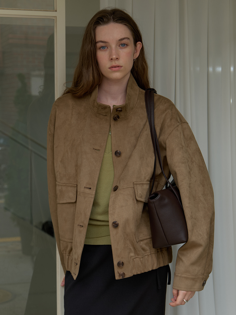A SUEDE BOMBER JUMPER_KHAKI BEIGE 사진 2/4