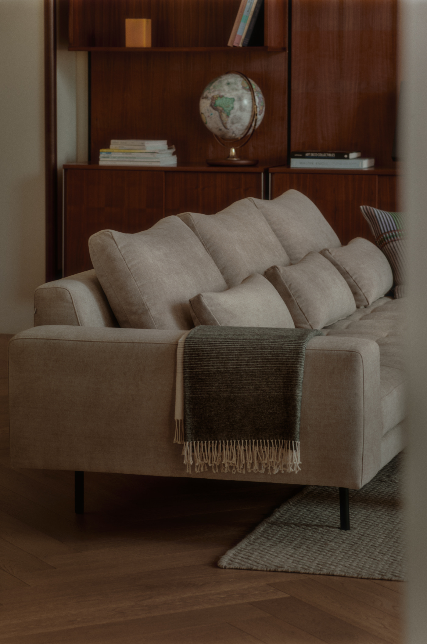Largo Sofa | Fabric 사진 4/4