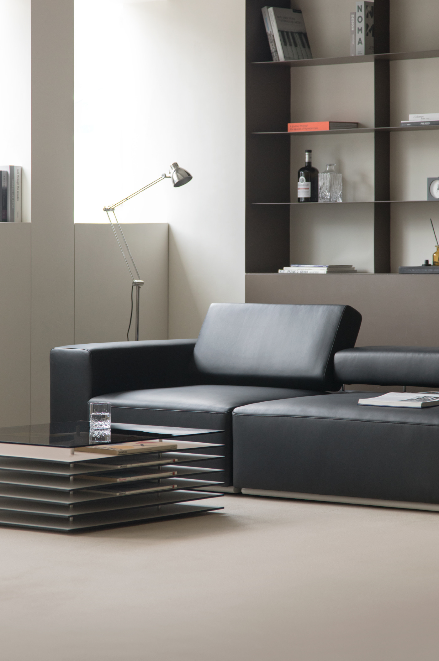 Lay Sofa | Leather