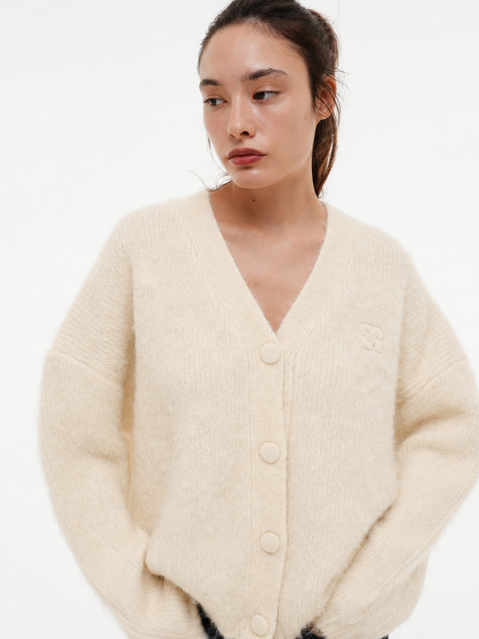 CENTAUR BULKY BRUSHED WOOL CARDIGAN_BEIGE 사진 3/4