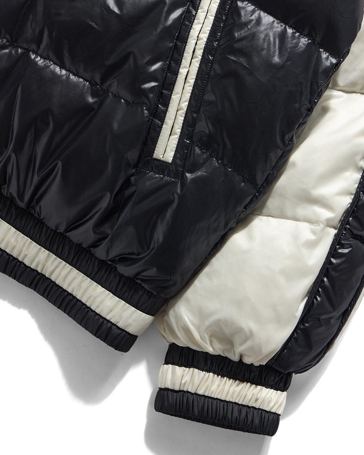 SUKAJAN DOWN JACKET / BLACK & ECRU 사진 4/4