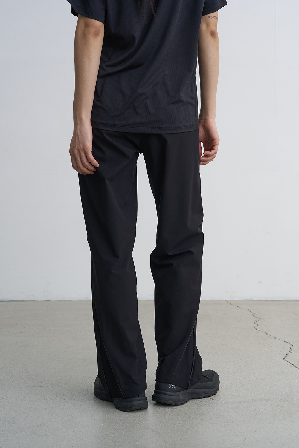 ACTIVE TROUSERS (BLACK)