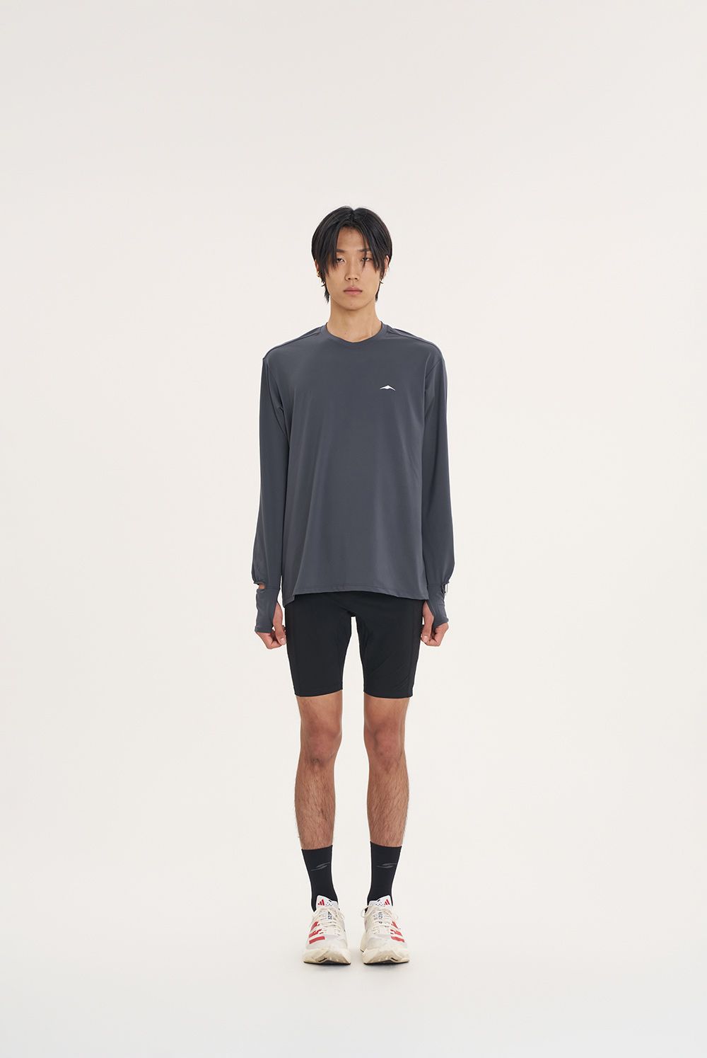 GRIP WATCH HOLE LONG SLEEVE (DARK GREY) 사진 4/4