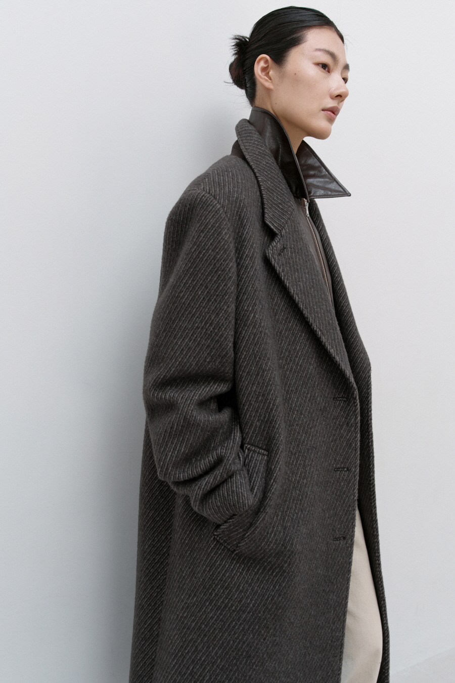 클래식 맥시 코트 BROWN