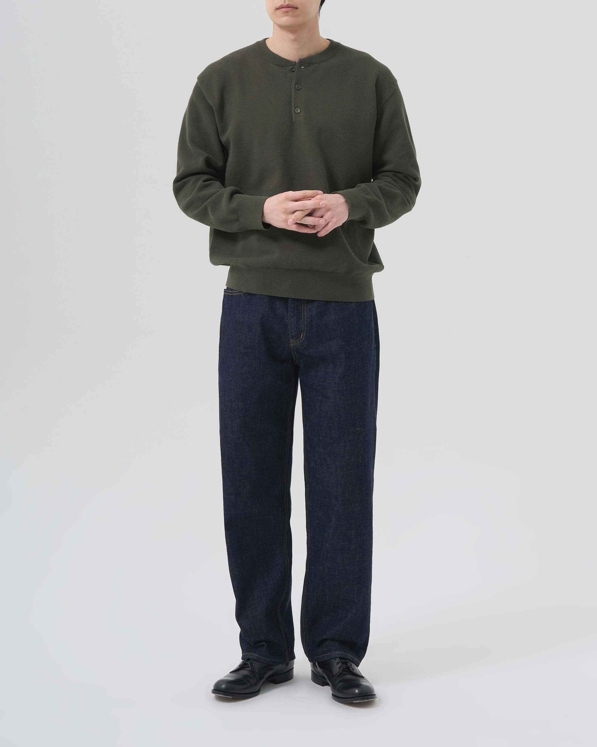 BARK KNIT HENRY - OLIVE KHAKI 사진 2/4