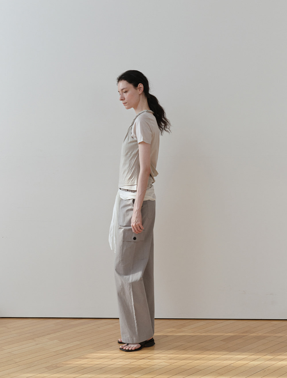 TWIST LAYERED T-SHIRT [BEIGE] - Low Tide