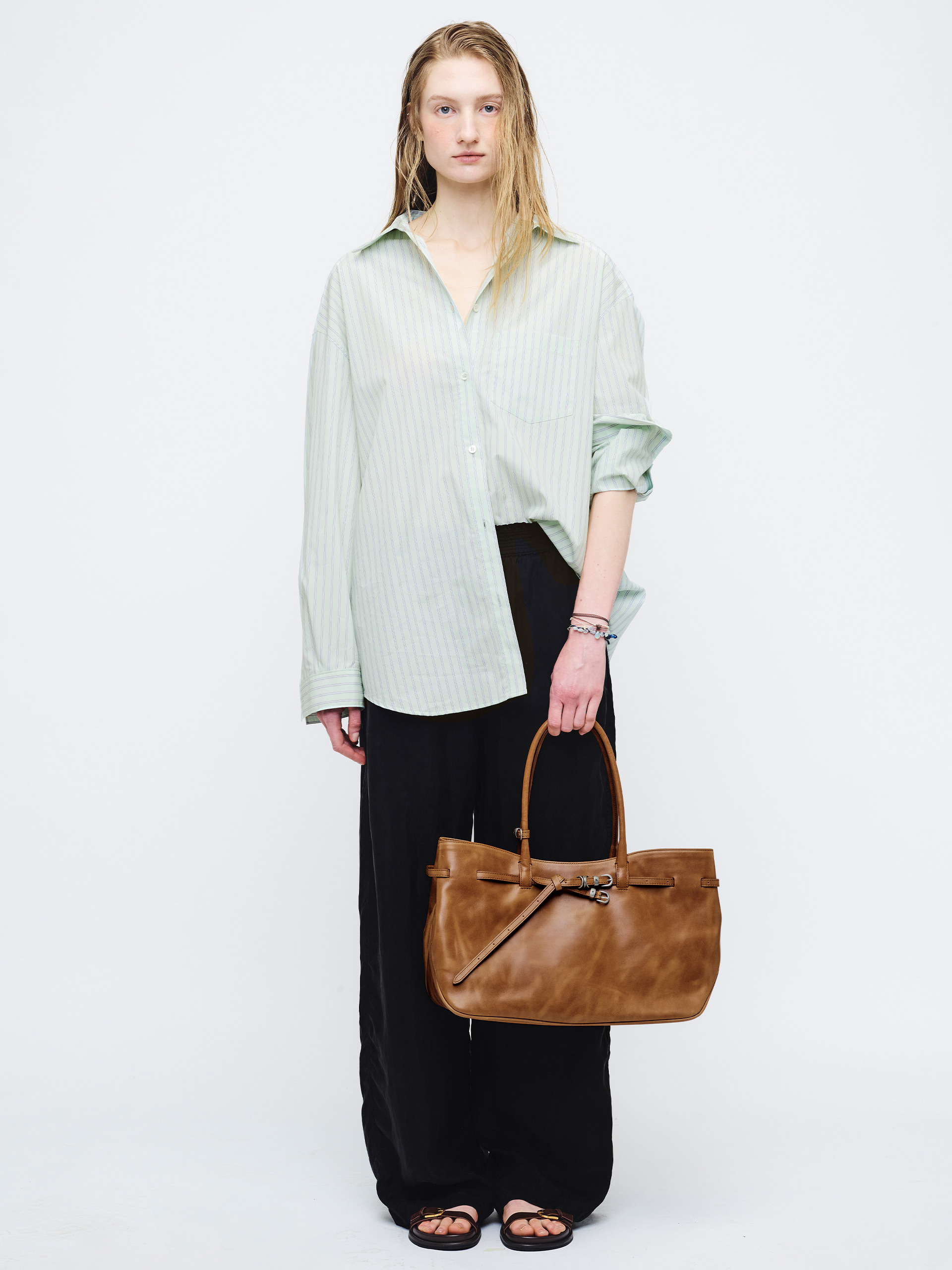 GRANDMA USED BAG LARGE_saddle brown pull-up
