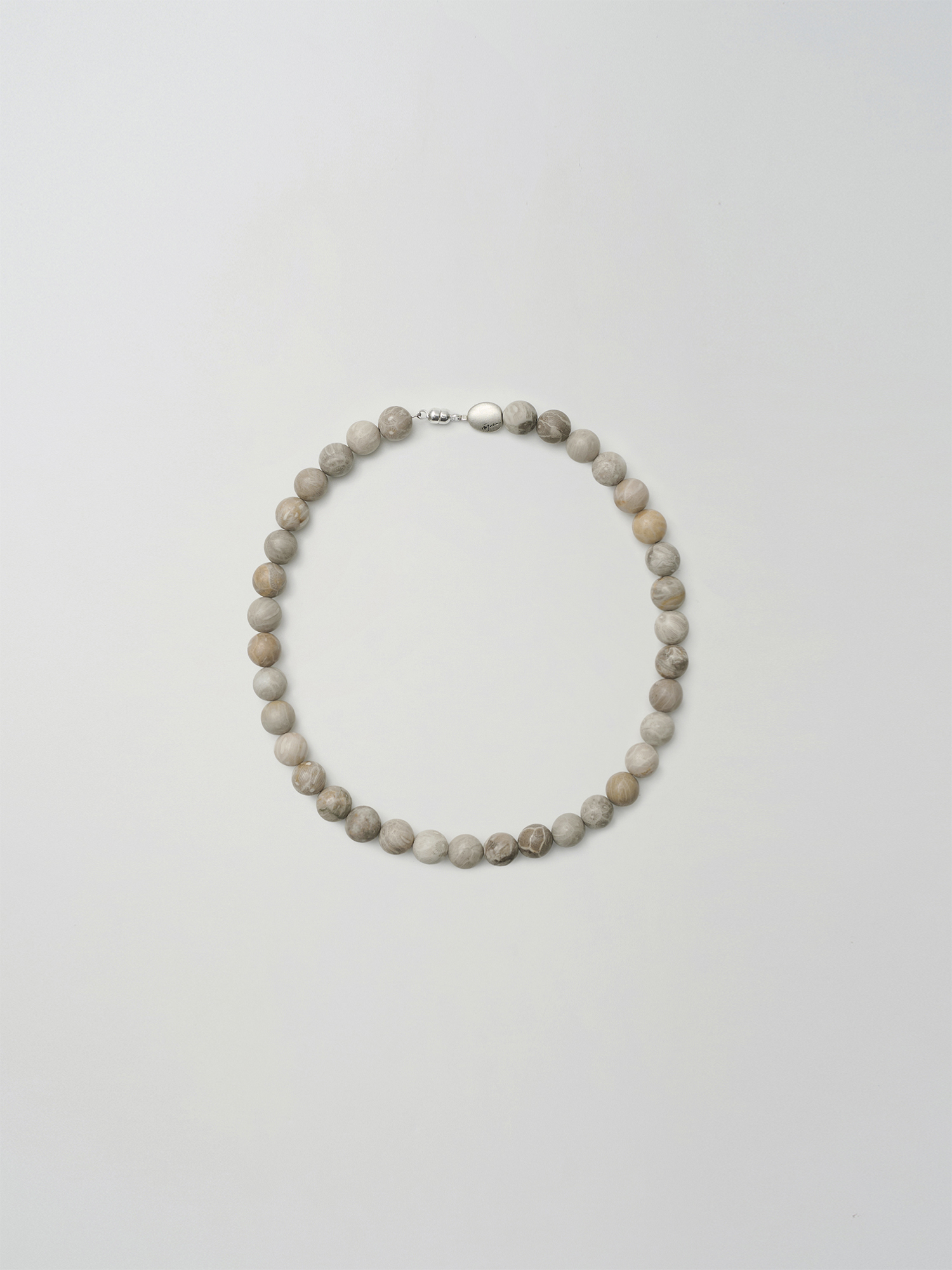 coral fossil choker (marble gray)