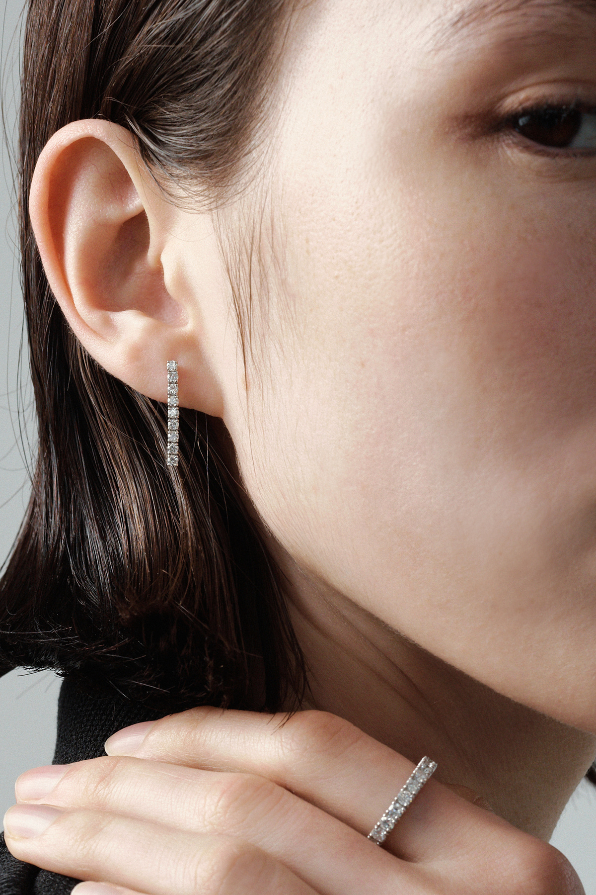 Lab Diamond Line Earring 2.0mm (4Prong) 사진 3/4