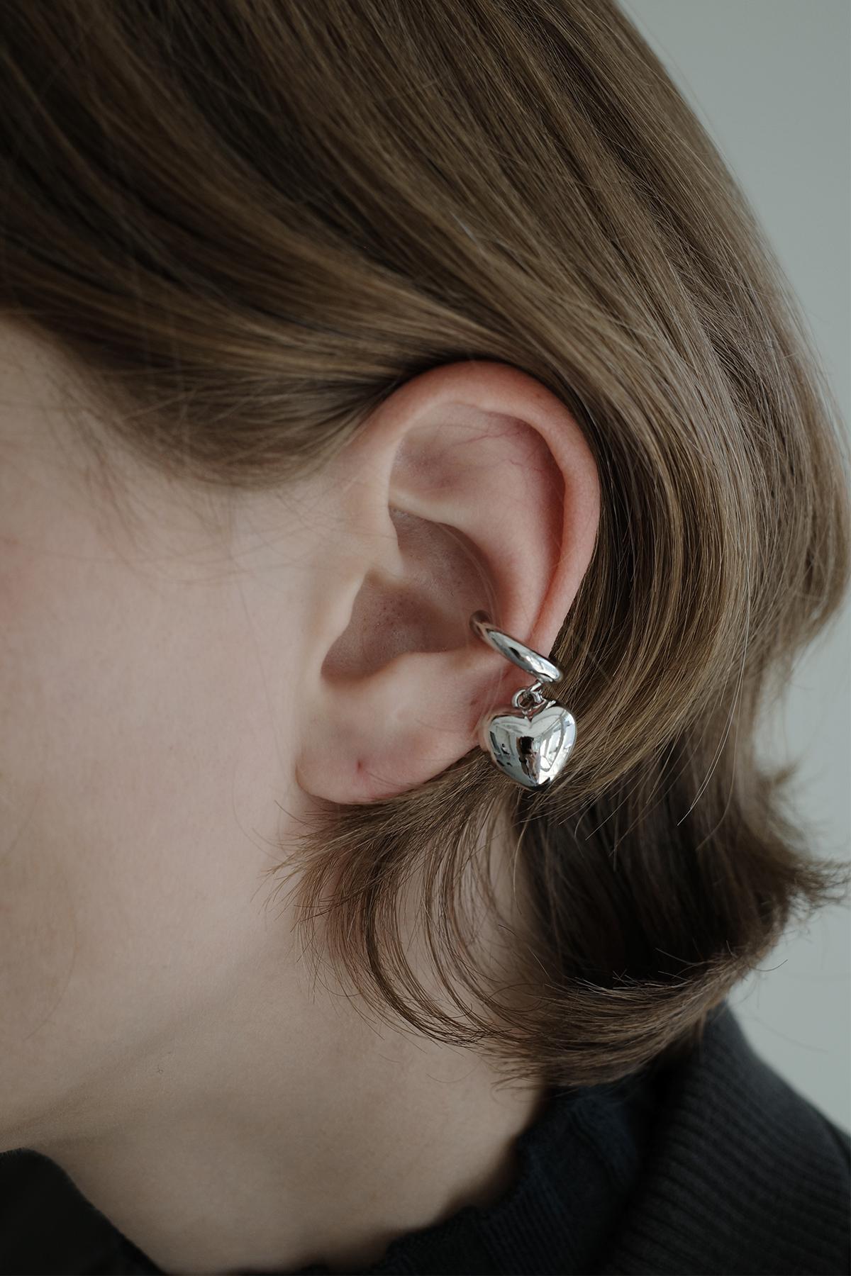 Heart drop pendant ear cuff
