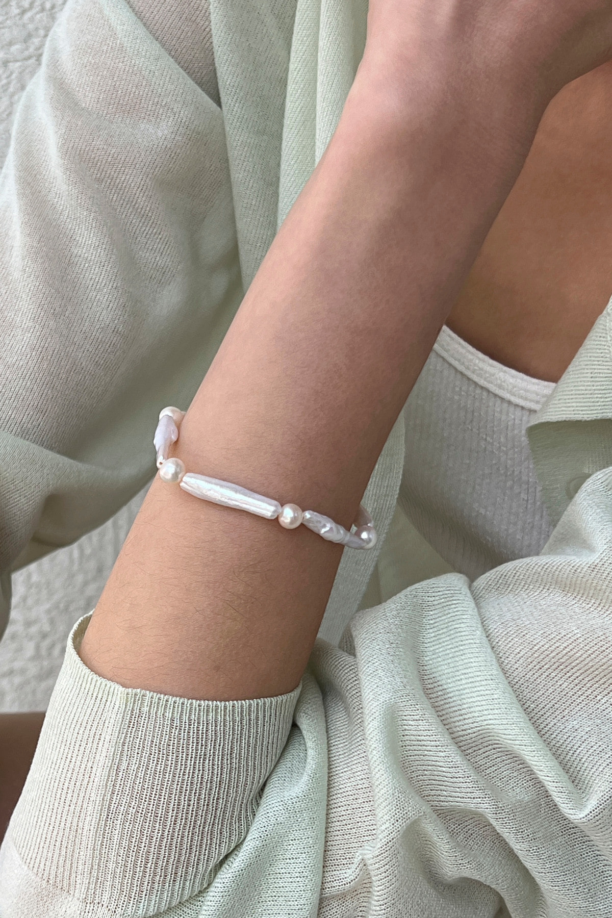 Sea Reed Pearl Bracelet