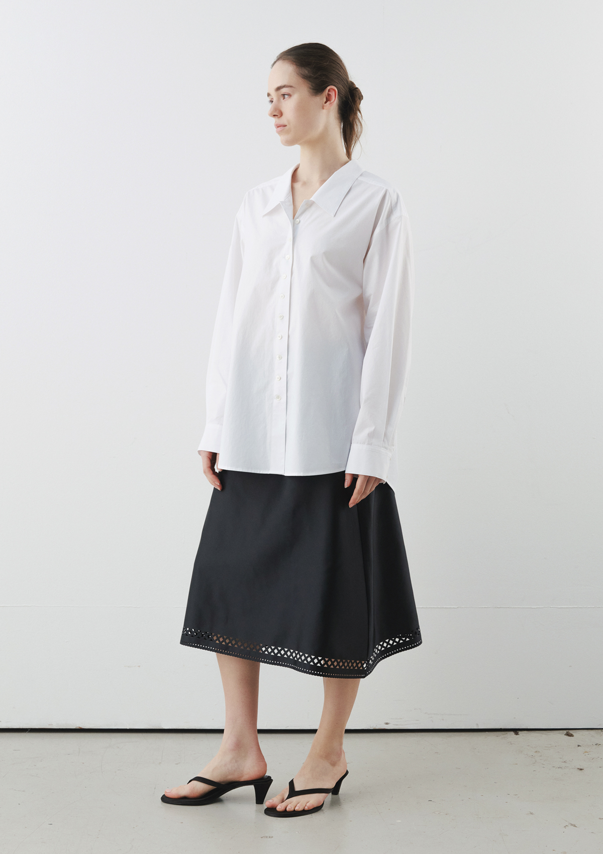 Scallop Skirt in Black