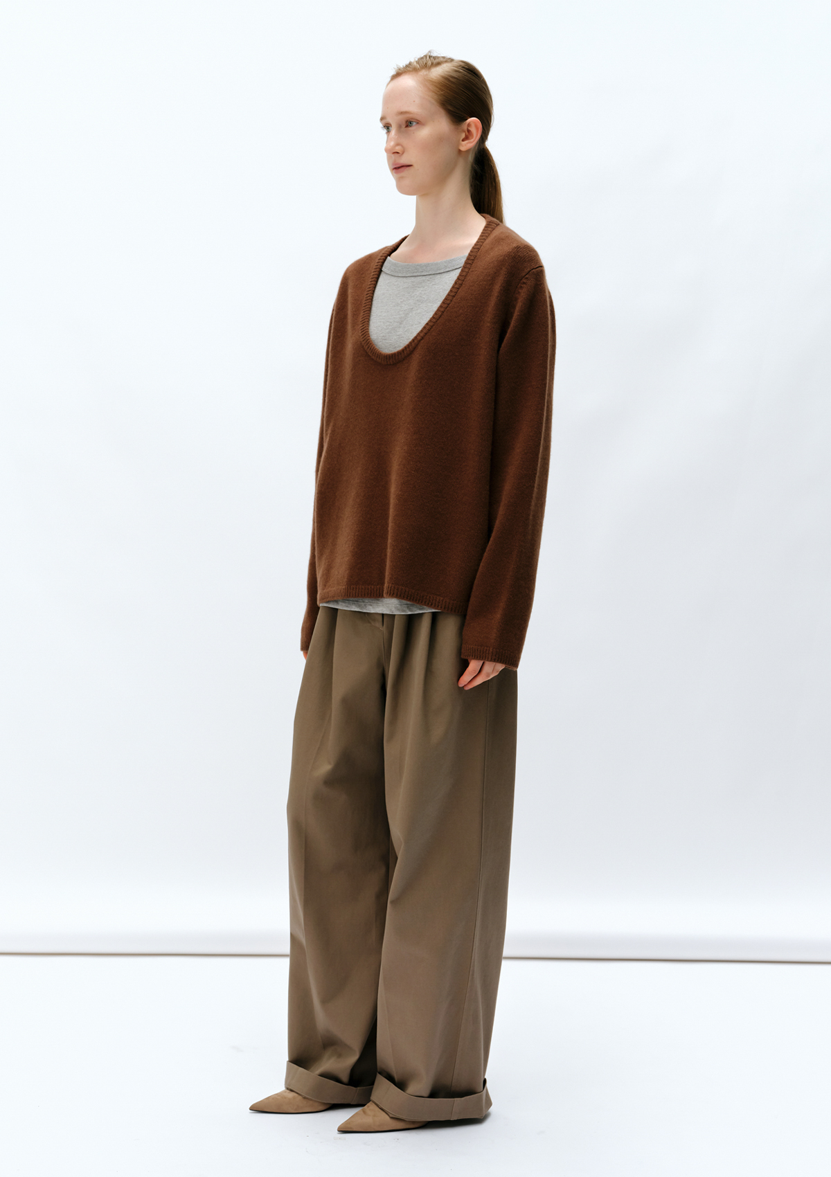 Ellen U-Neck Knit in Brown 사진 2/4