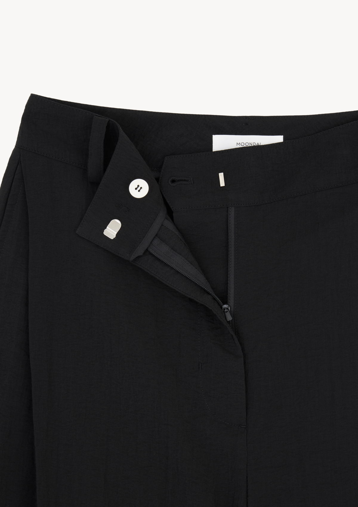Brume Pintuck Pants in Black