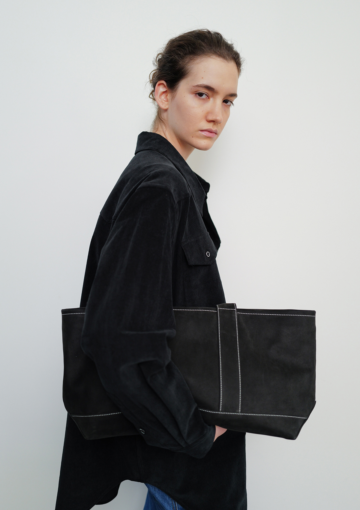 Nubuck Large Boat Bag in Black