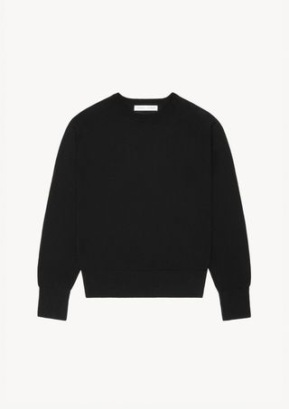 Light R-Neck Knit in Black
