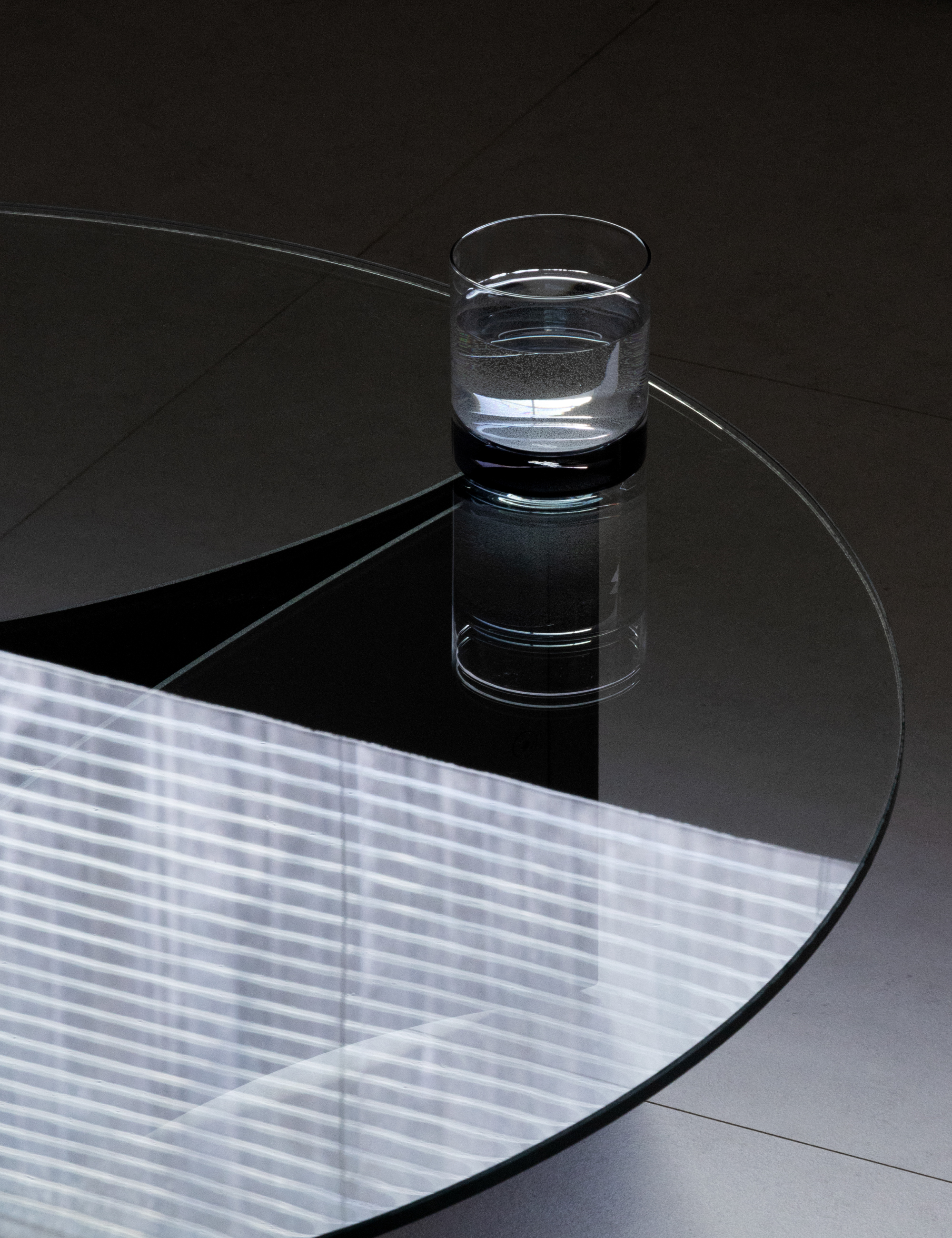 SHADE SOFA TABLE 사진 4/4
