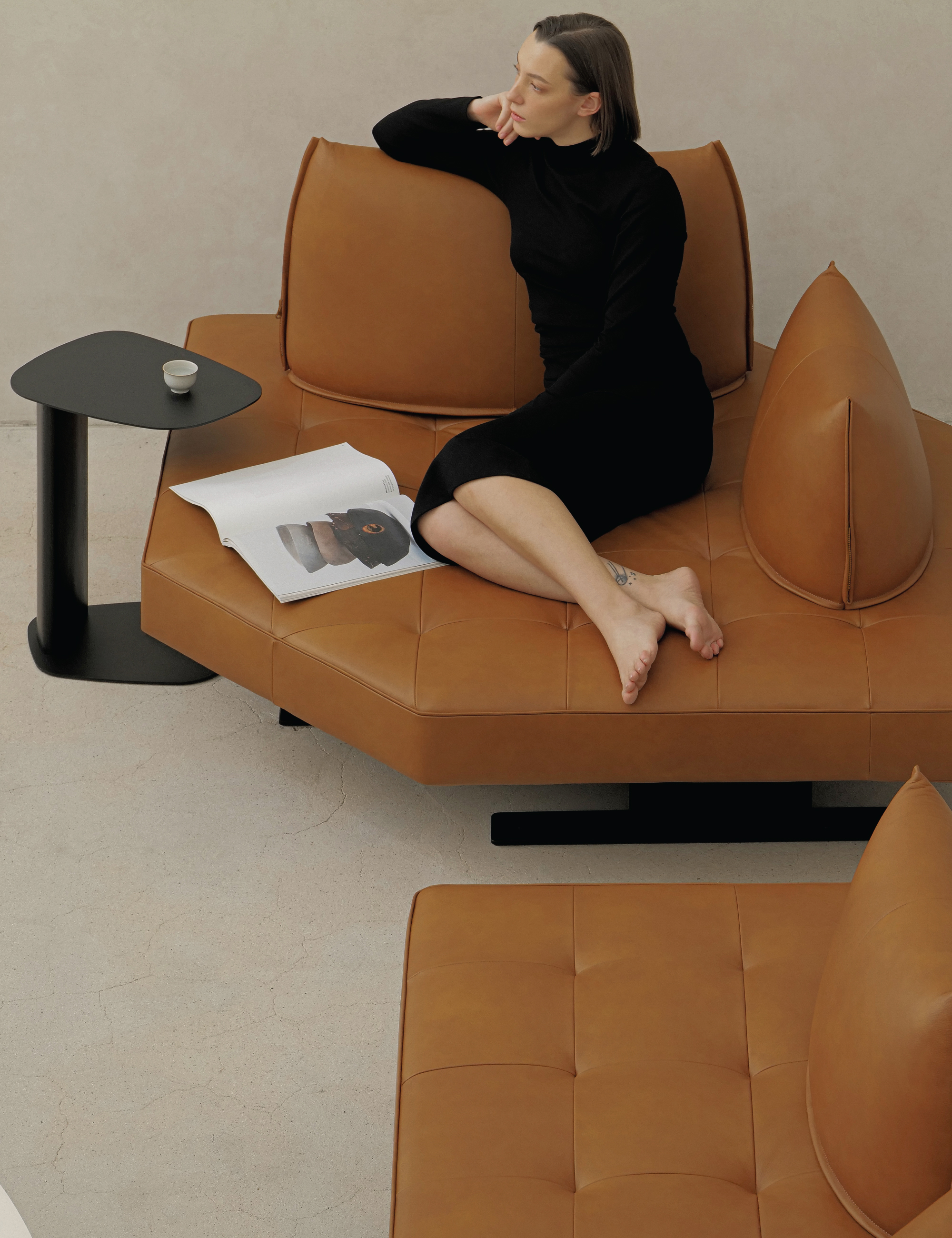 ALTER CUSHION | Artificial Leather 사진 2/4