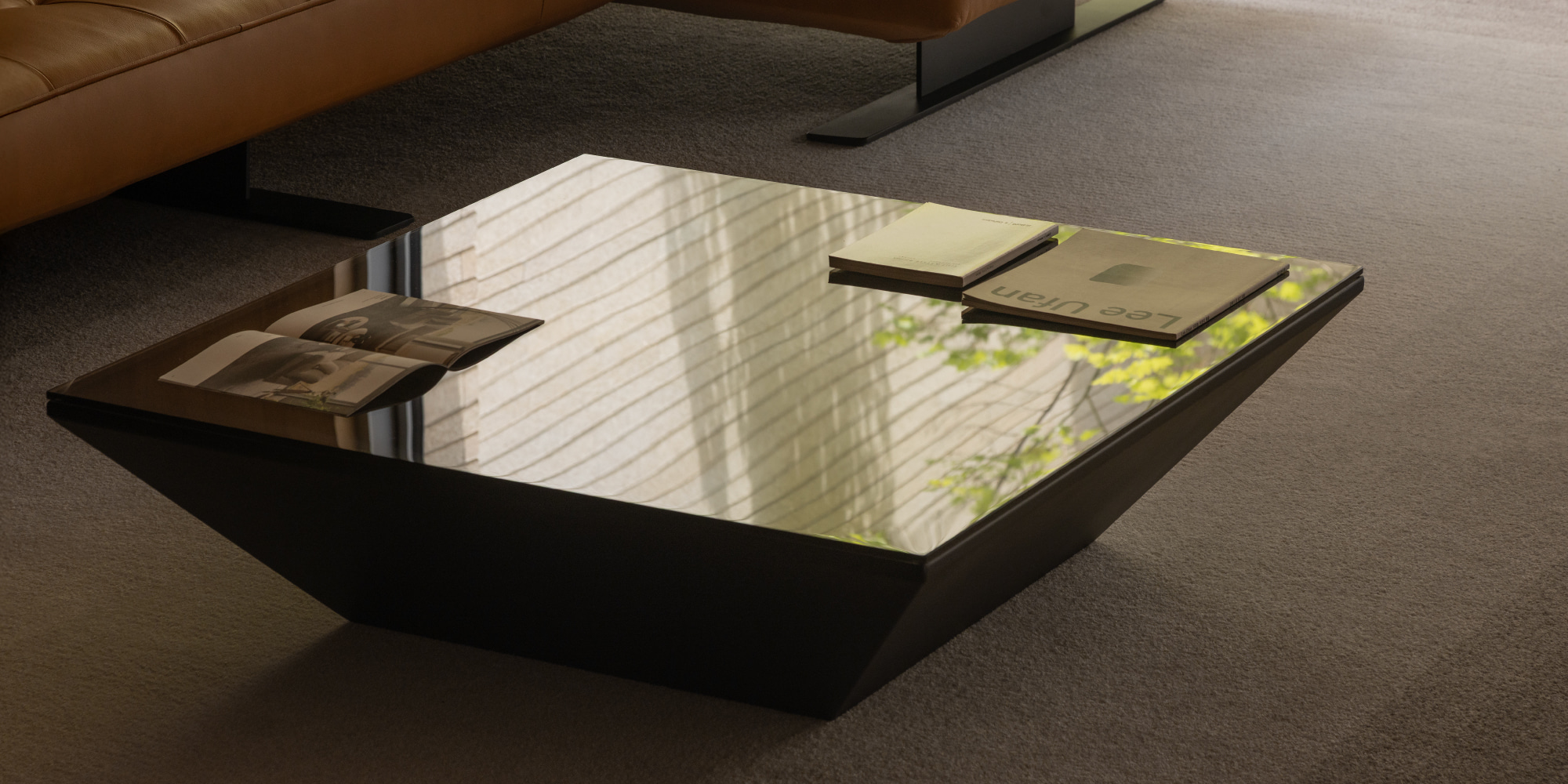 COLLECTOR SOFA TABLE 사진 2/2