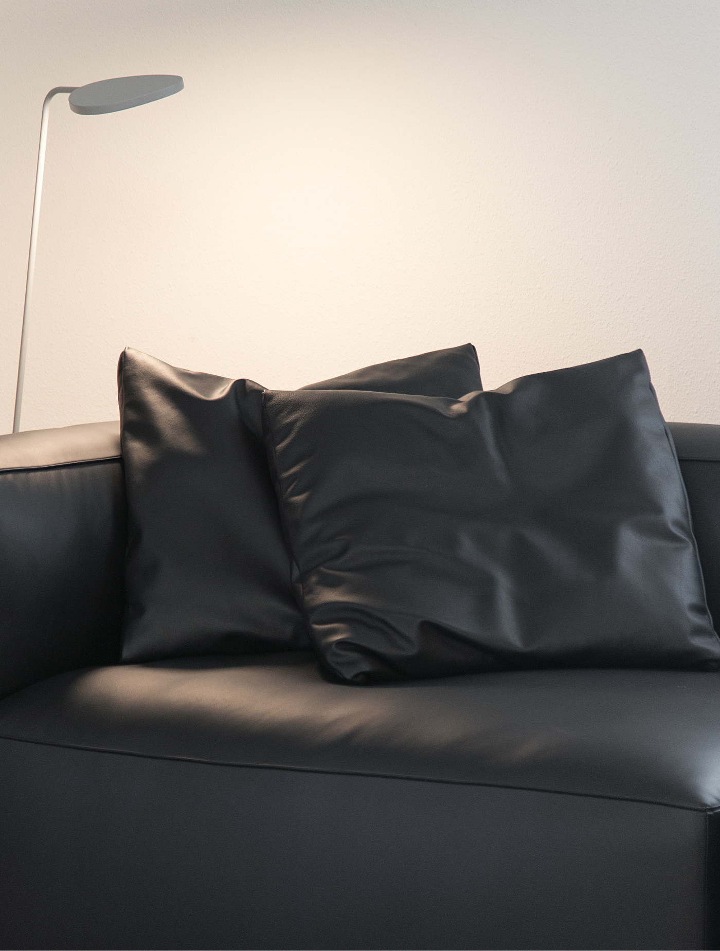 DOZE CUSHION | Leather 사진 4/4