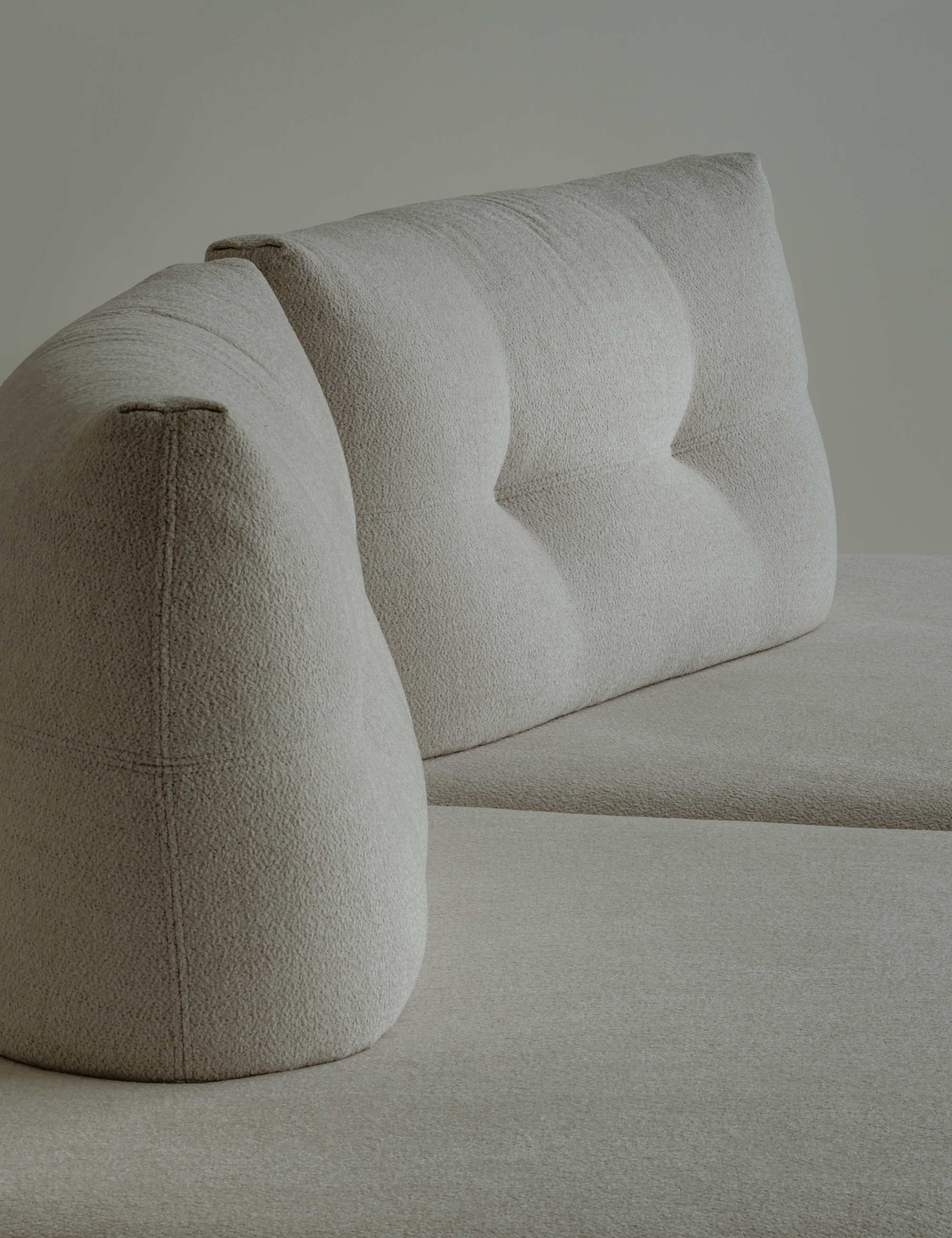 SEREN SOFA | Fabric 사진 3/4