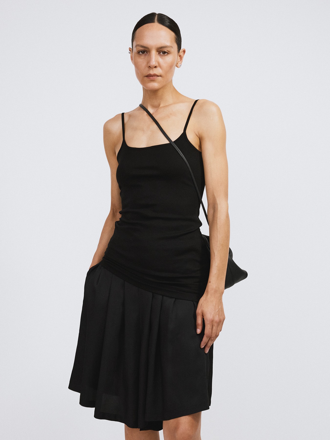 SLIM FIT LONG TOP (BLACK) 사진
