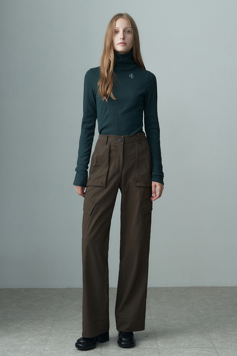 WIDE POCKET CARGO PANTS TRUFFLE 사진 4/4