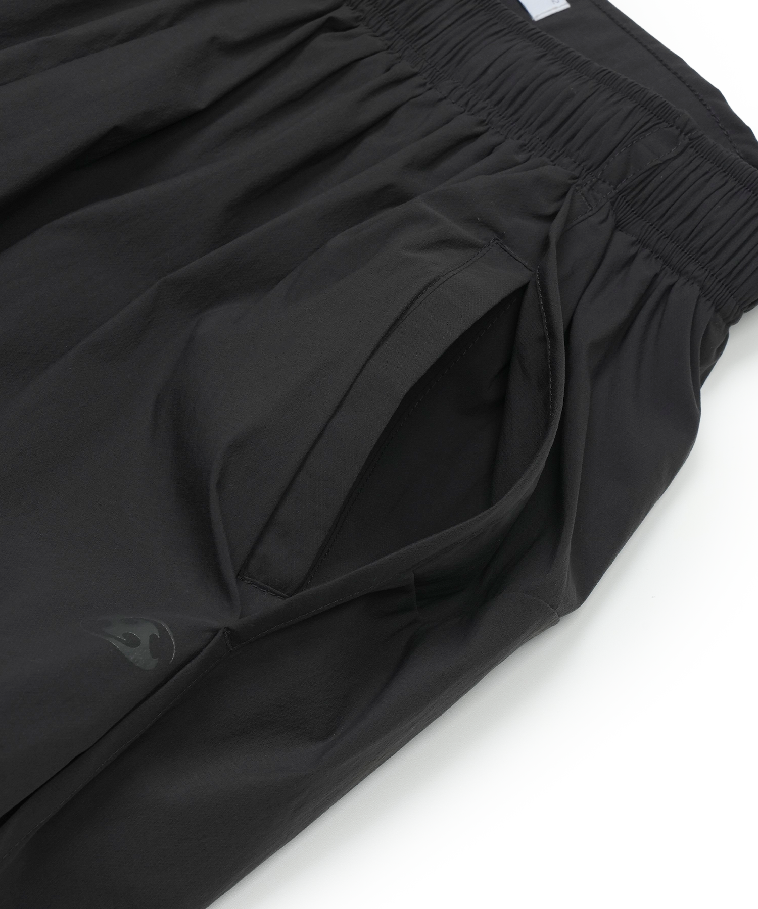 LIGHT SHORTS 사진 3/4