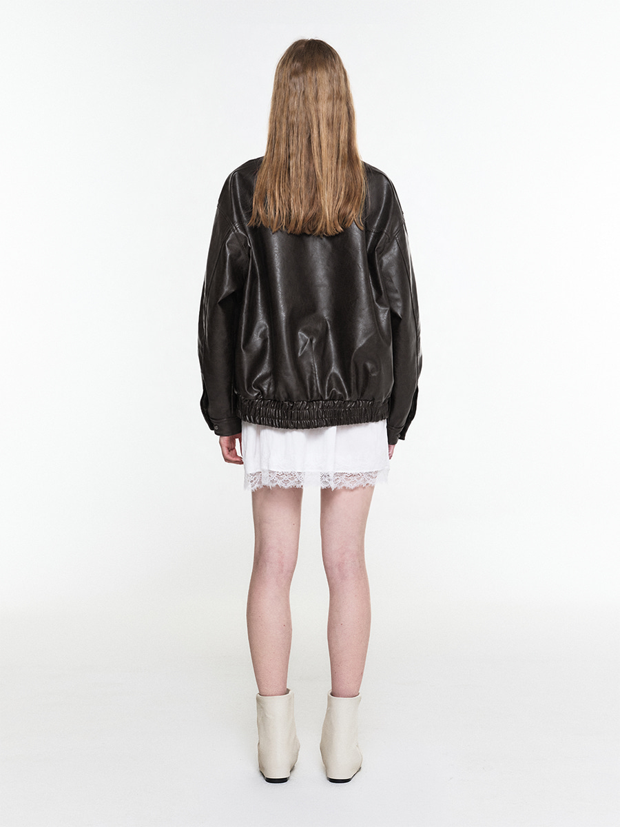 [예약배송 9/29] HIGH NECK OVERSIZED LEATHER PANEL BLOUSON BROWN 사진 3/4