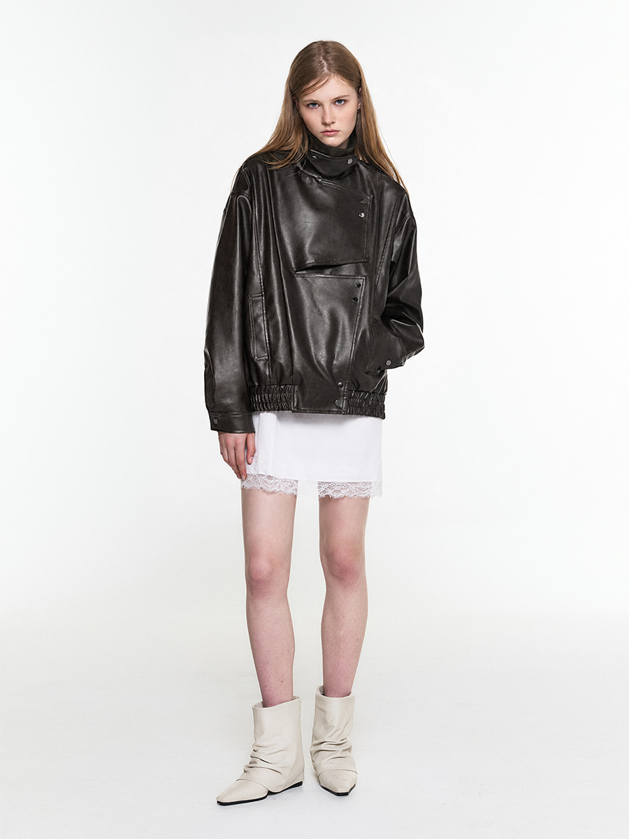 [예약배송 9/29] HIGH NECK OVERSIZED LEATHER PANEL BLOUSON BROWN 사진 4/4