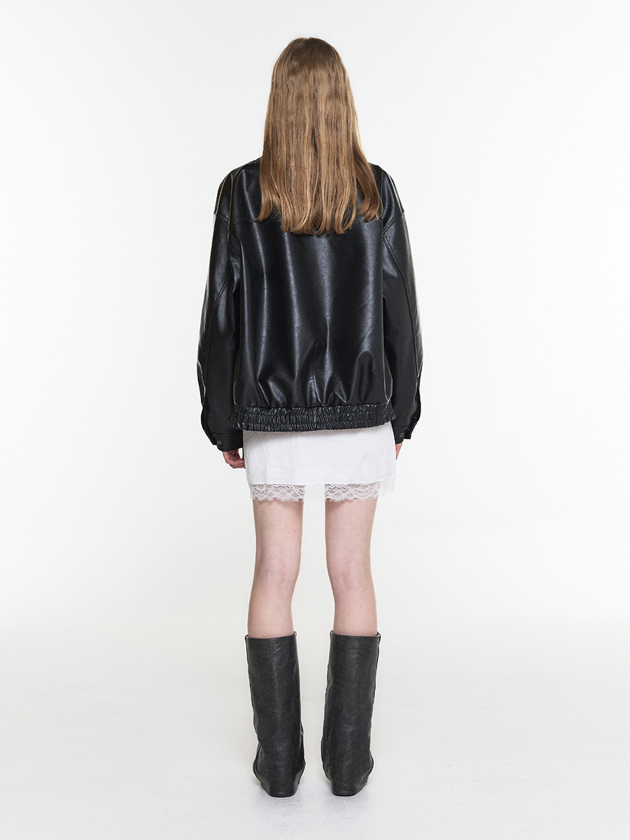[예약배송 9/29] HIGH NECK OVERSIZED LEATHER PANEL BLOUSON BLACK 사진 3/4