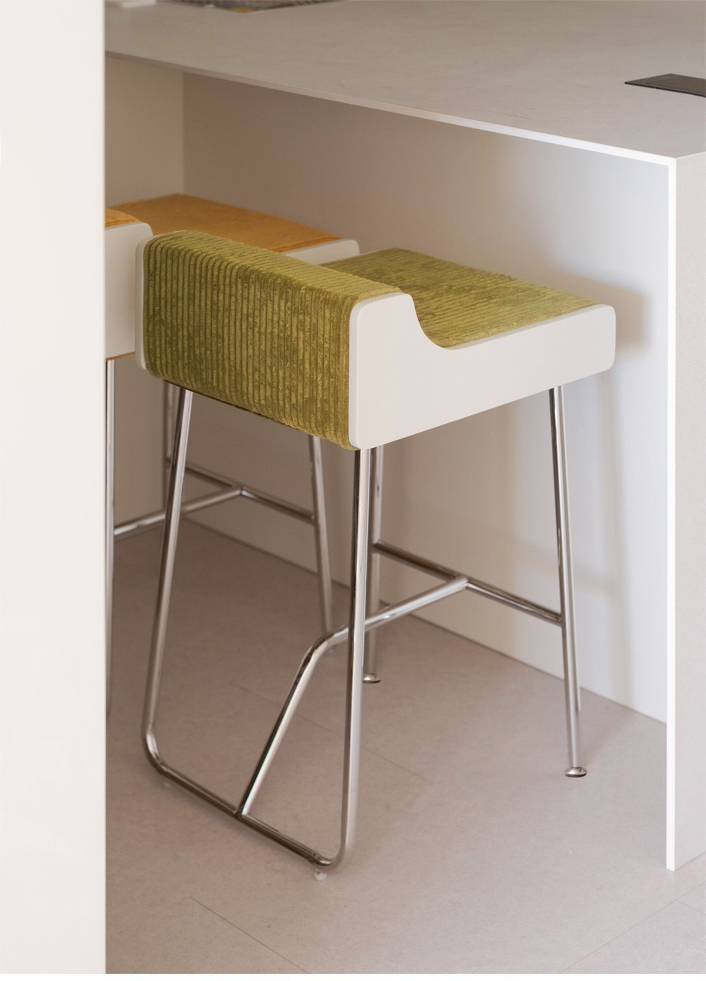 SOL BARCHAIR 사진 2/4
